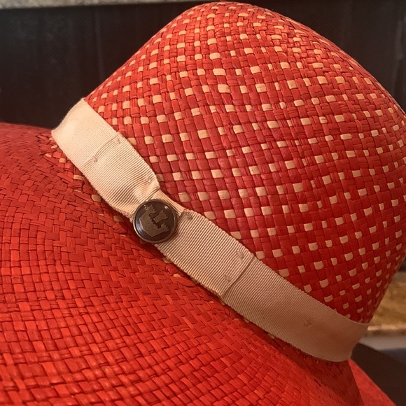 SOLD - Picture 3 of 6